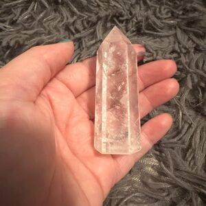 3 inch Clear quartz point